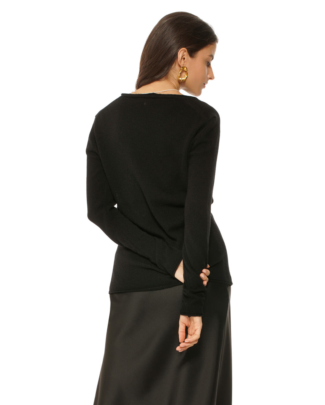 Monticelli Women's Ultra-Light Cashmere V-Neck Sweater Black 4