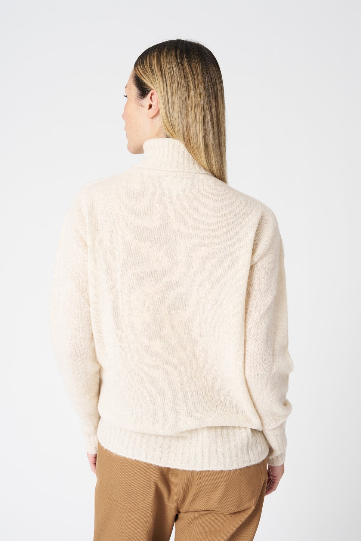 Women's Knit Turtleneck Sweater – Naturale, view 4