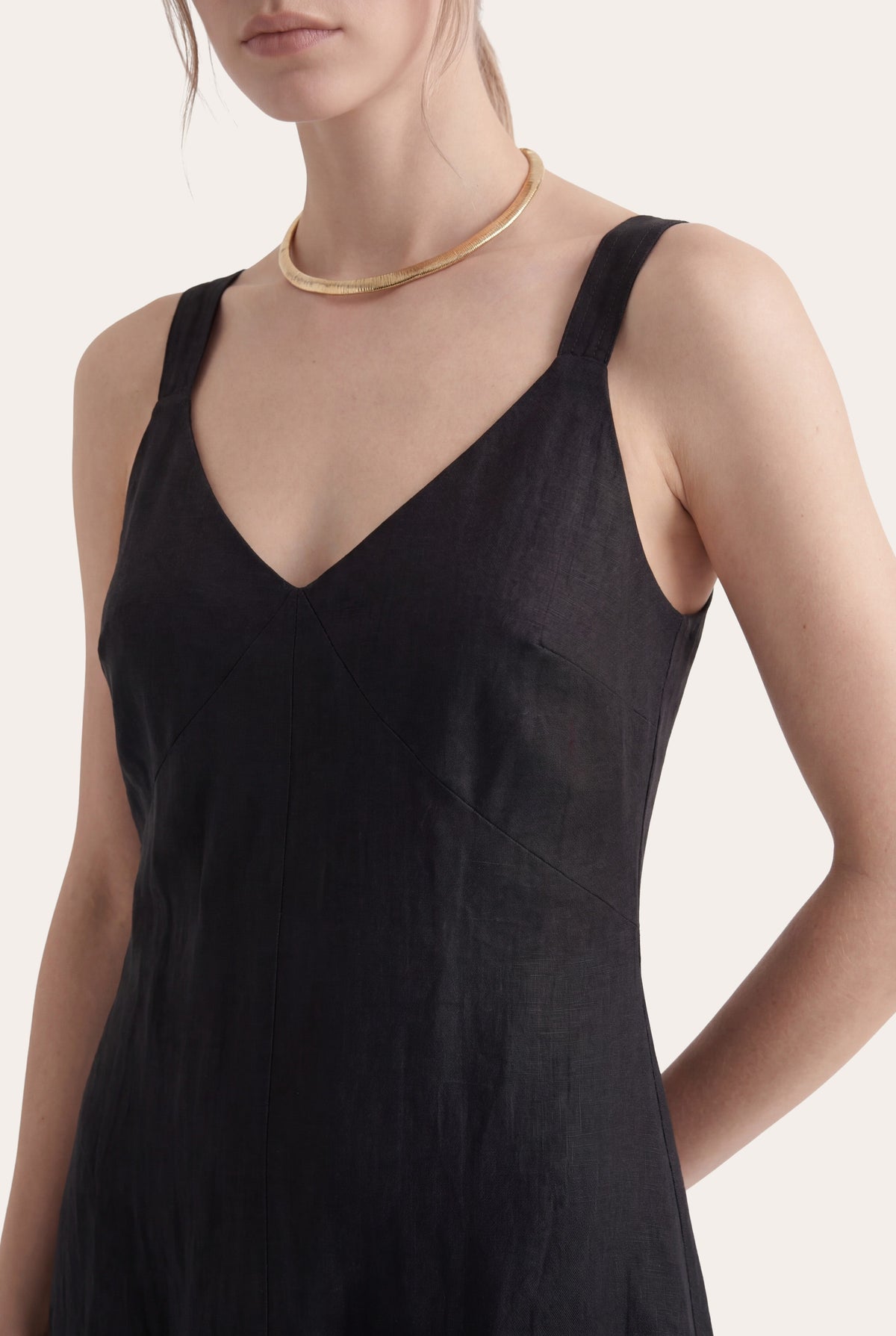 Women's Regular-Fit Sleeveless Maxi Dress with Tie-Back – Black, view 3