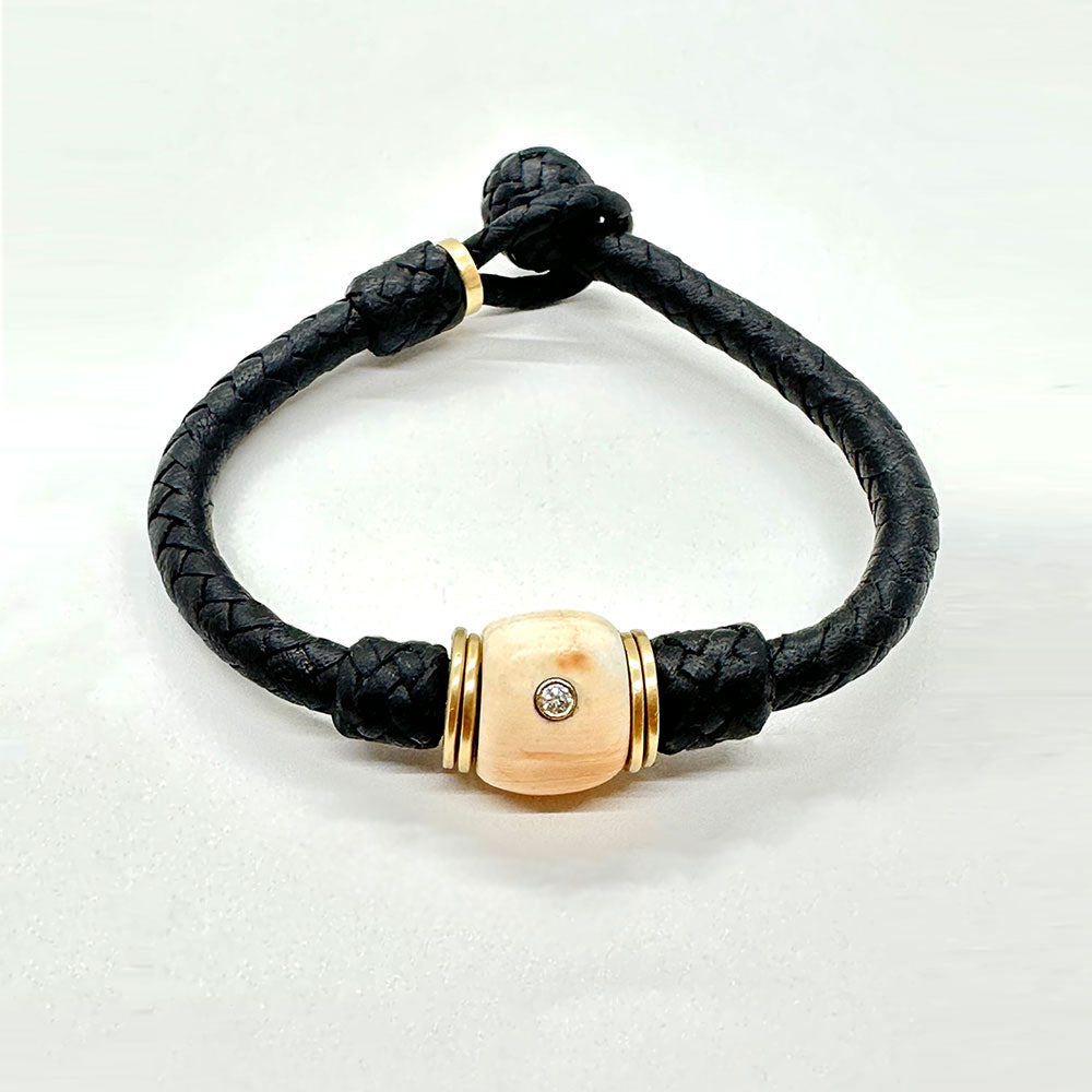Vintage 14k Gold Conch Bracelet
