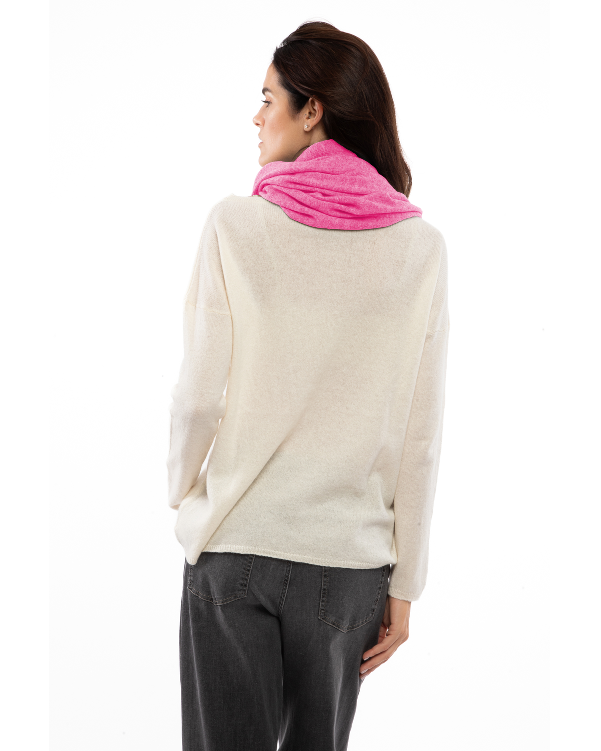 Women's Maxi Pure Cashmere Infinity Scarf Fuchsia — view 4