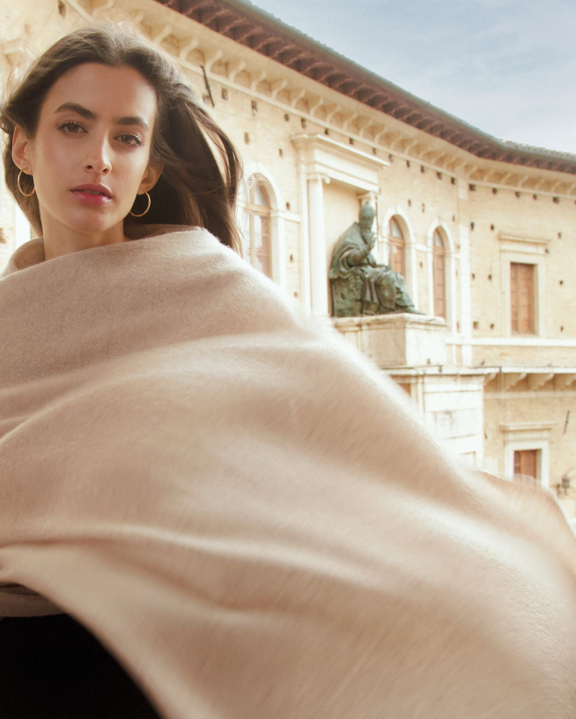 Women's Pure Cashmere Maxi Wrap Beige Made In Italy 1