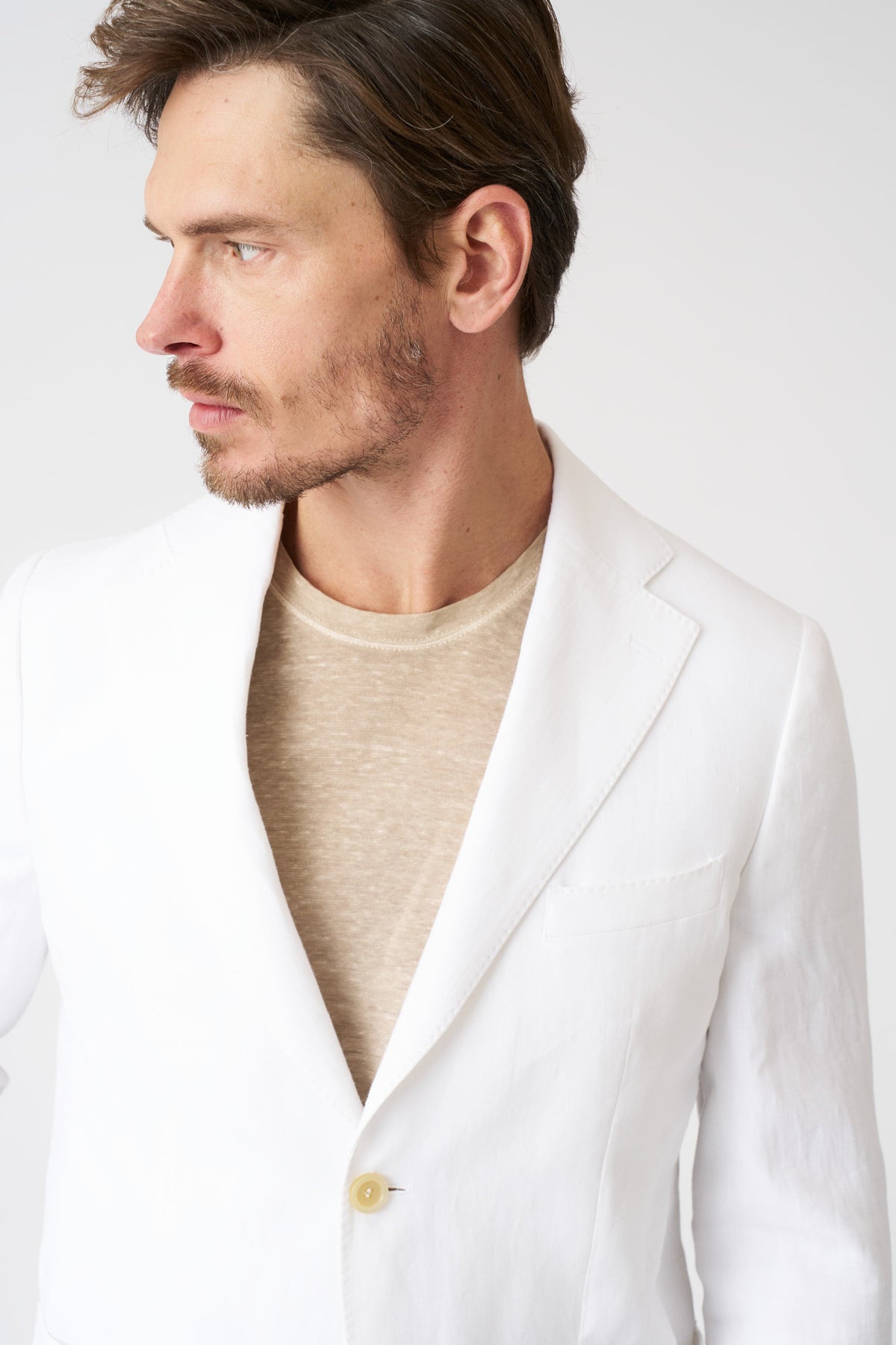 Men's Linen Slim Fit Single-Breasted Blazer with Patch Pockets – White, view 2