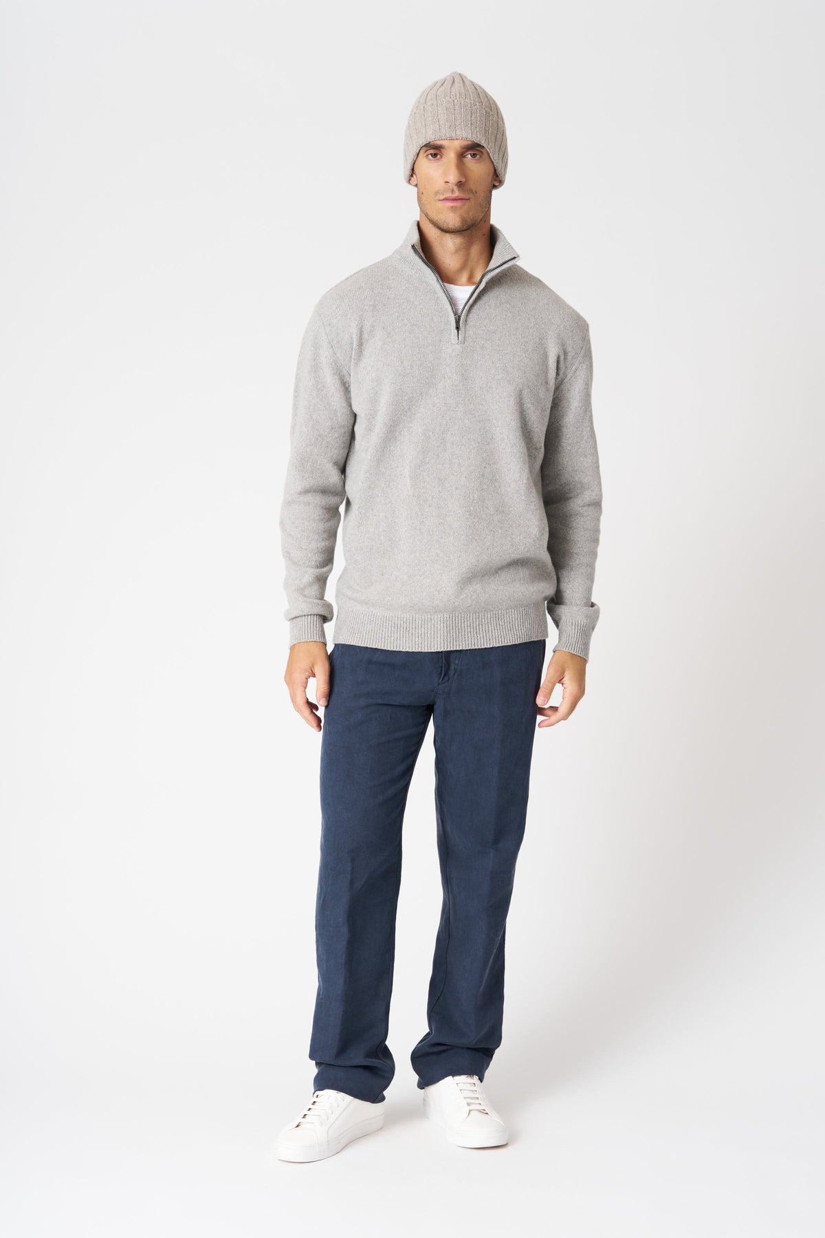 Men's Cashmere-Wool Half-Zip Knit Sweater – Perla, view 3