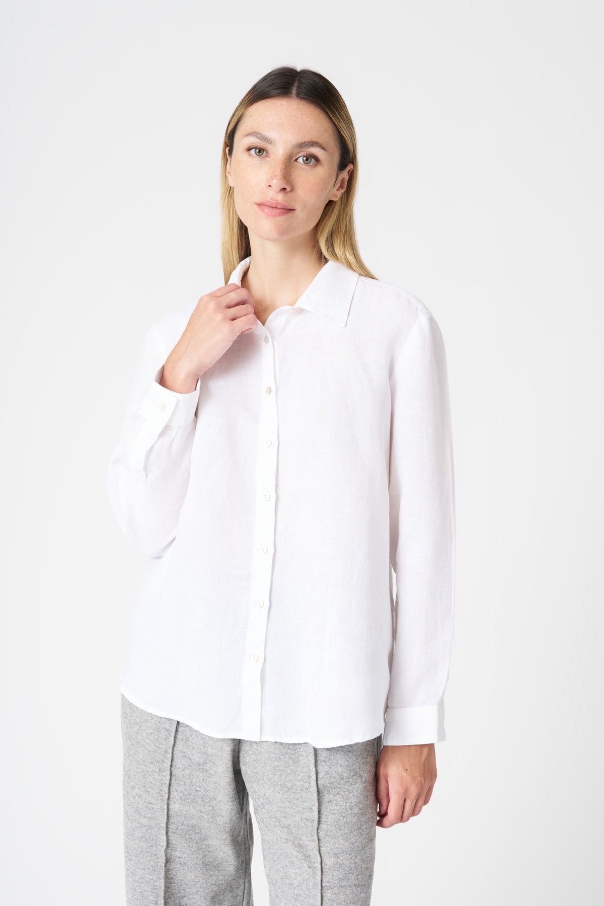 Women's Regular-Fit Linen Shirt – White, view 1