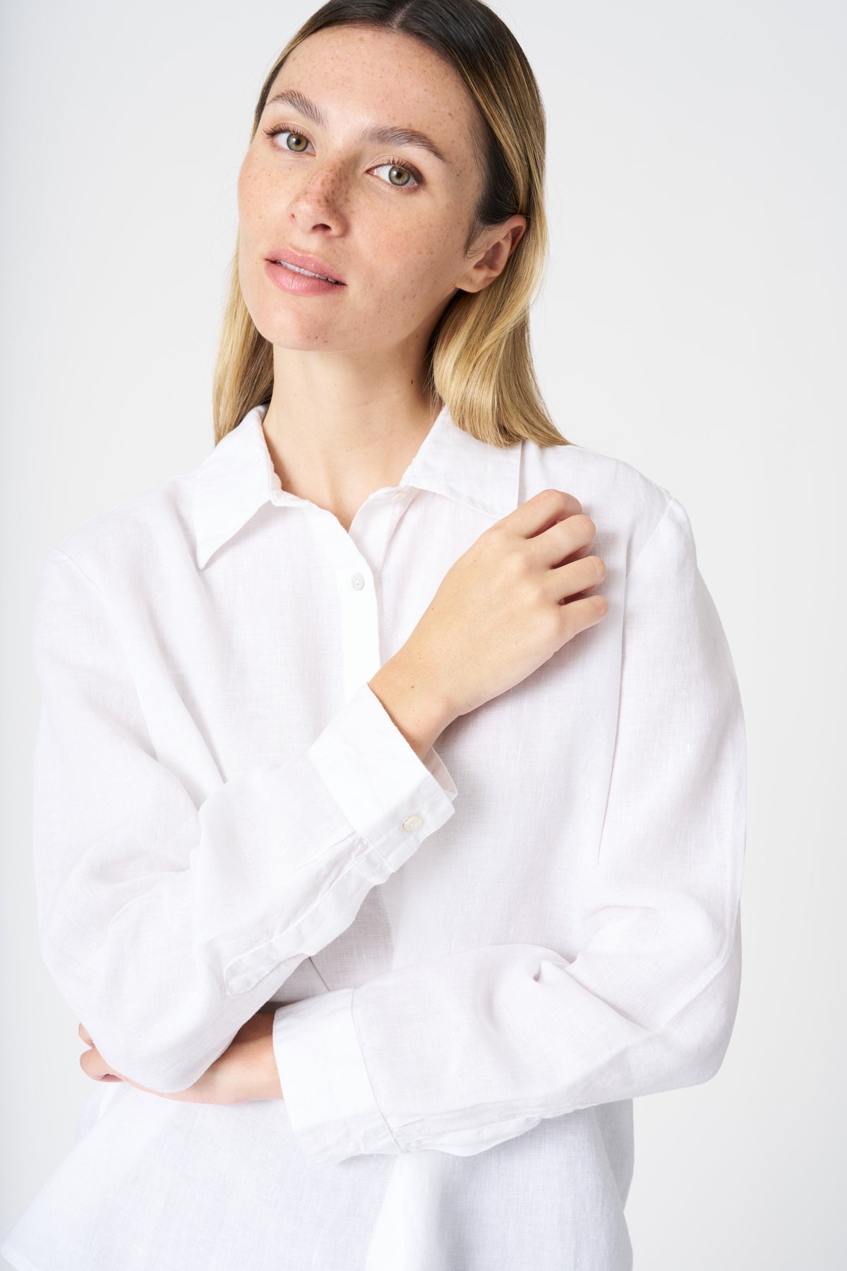 Women's Regular-Fit Linen Shirt – White, view 2