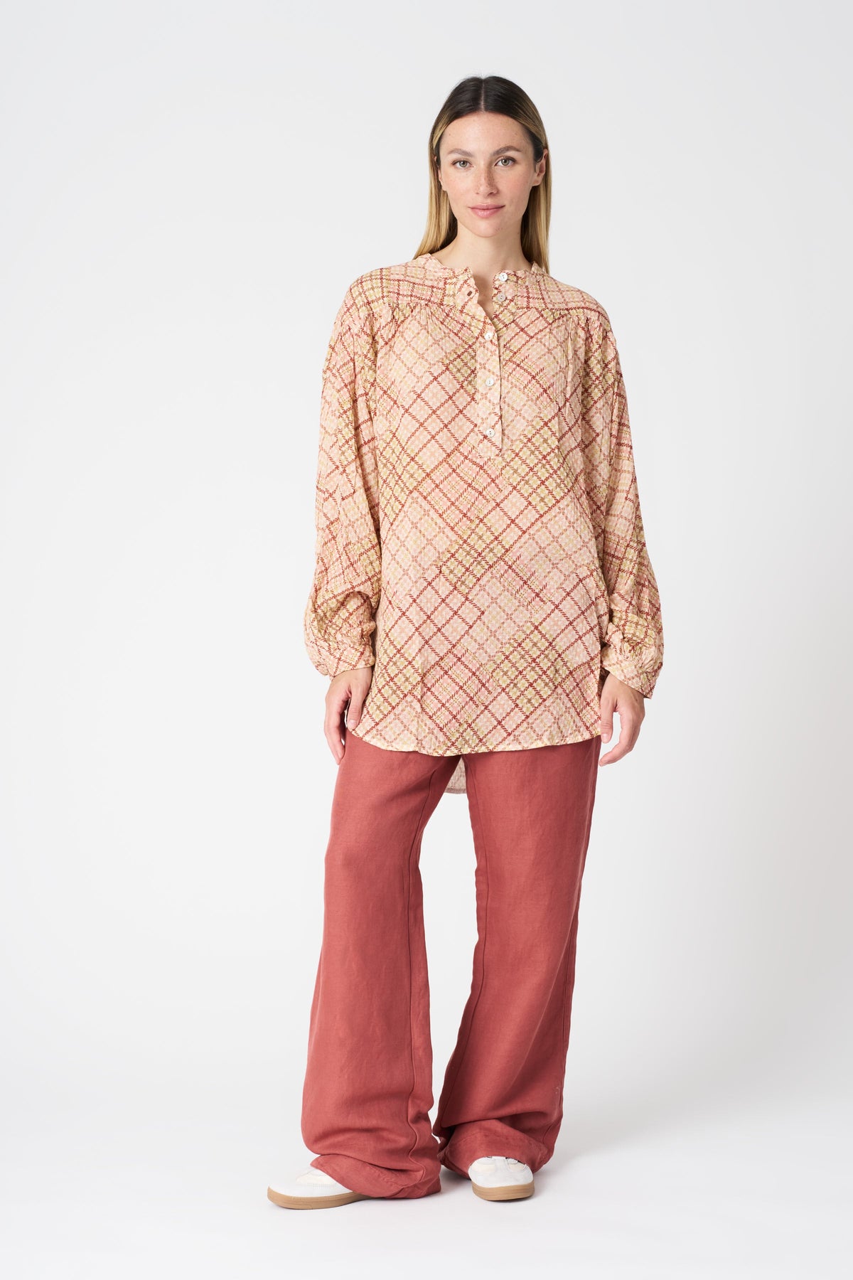 Women's Cotton Geometric Pink Blouse – Pink Print, view 3