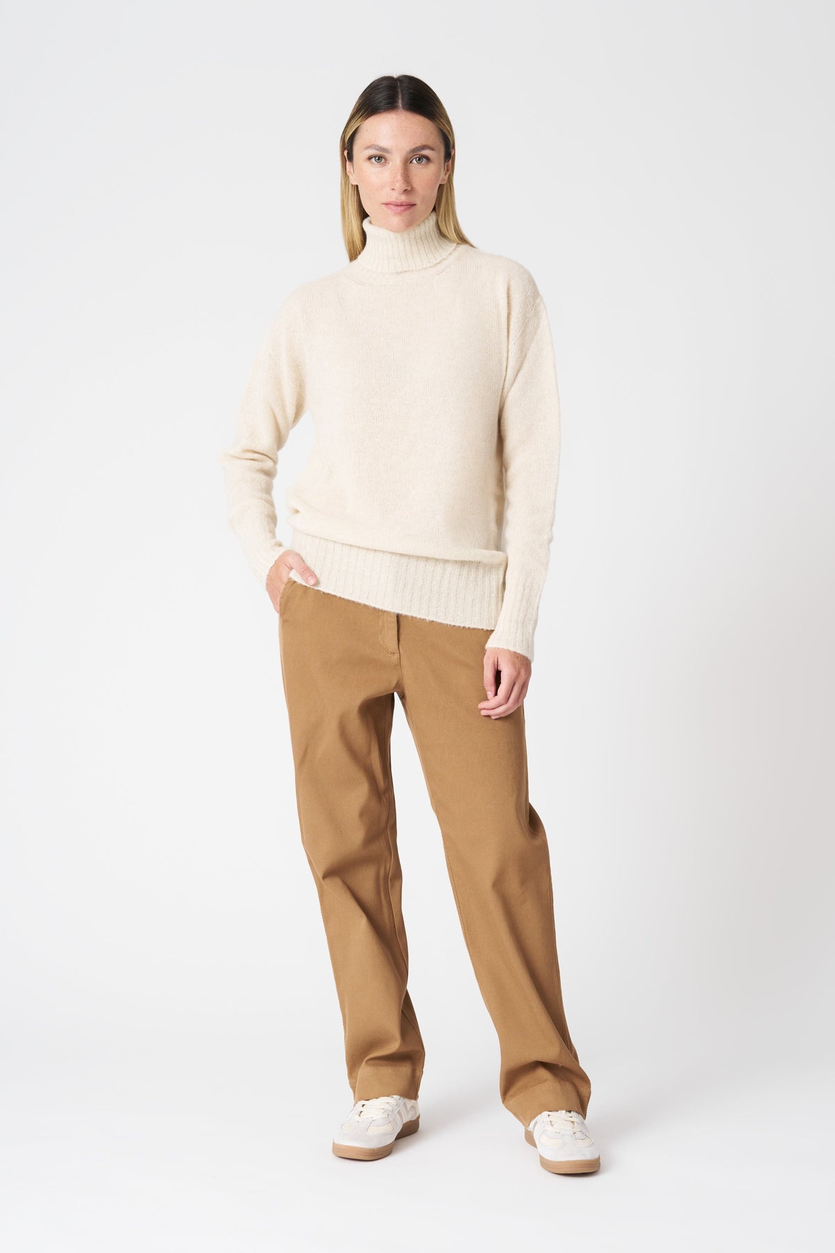 Women's Knit Turtleneck Sweater – Naturale, view 3