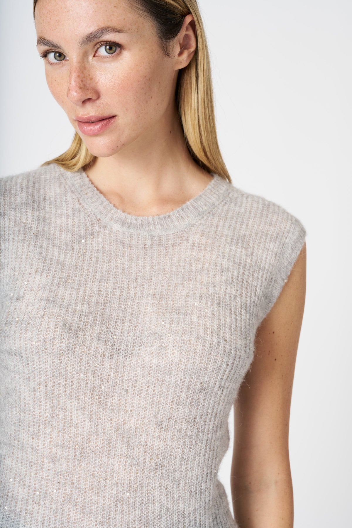 Women's Sleeveless Knit Top – Perla, view 2