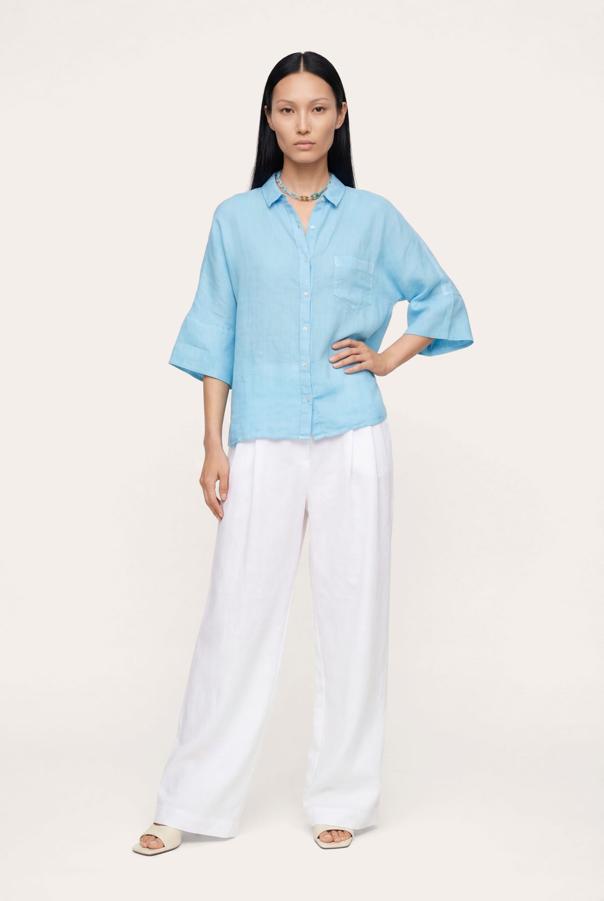 Women's Linen Relaxed-Fit Shirt with Chest Pocket – Navy Fade, view 8