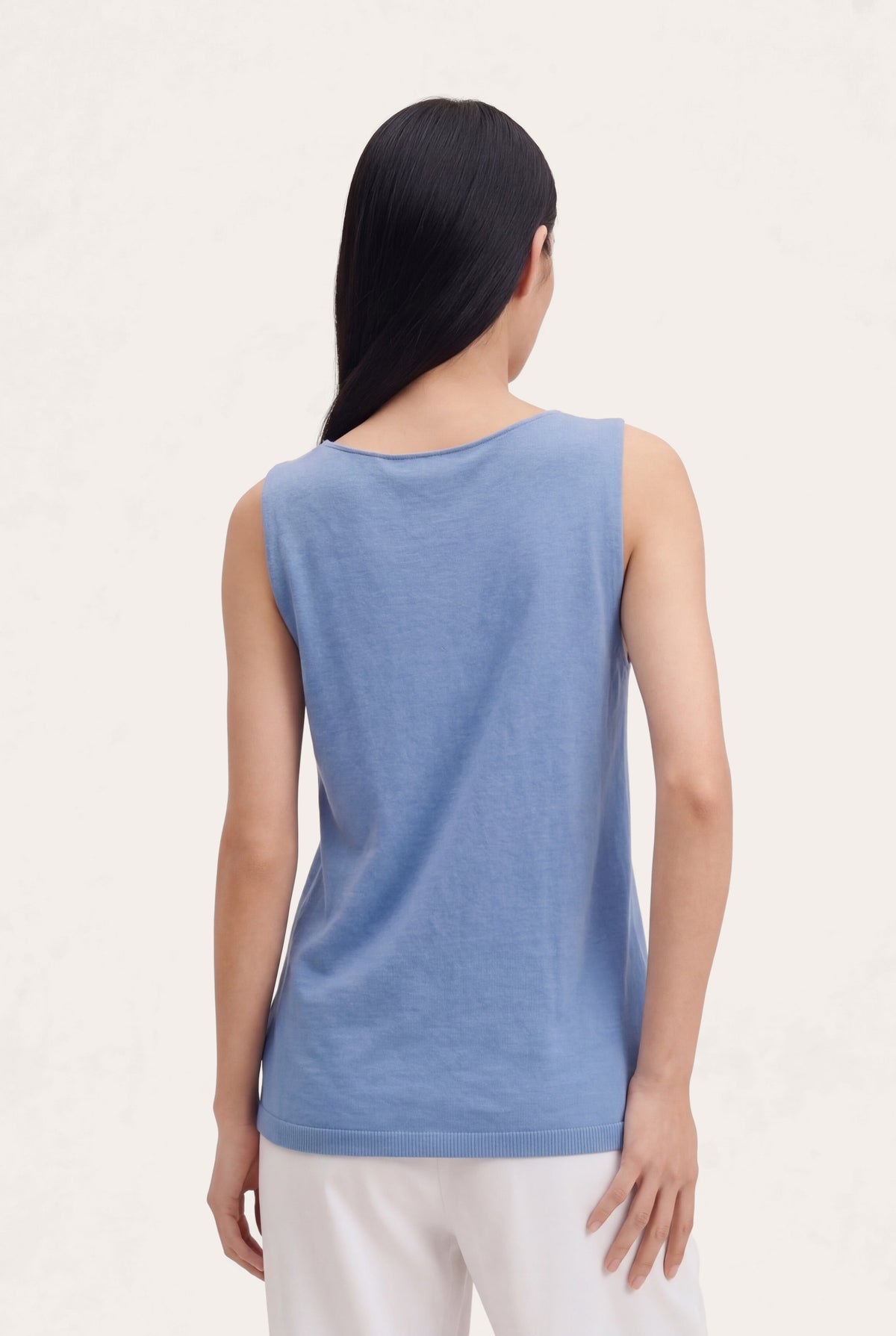 Women's Sleeveless Knit Top with Ribbed Hem – Bianco Lan, view 12
