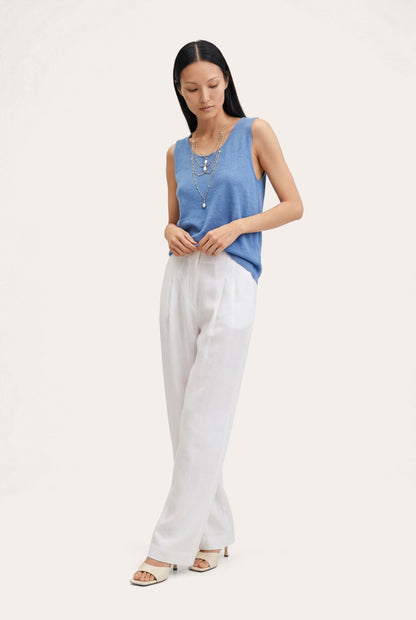 Women's Sleeveless Knit Top with Ribbed Hem – Bianco Lan, view 10