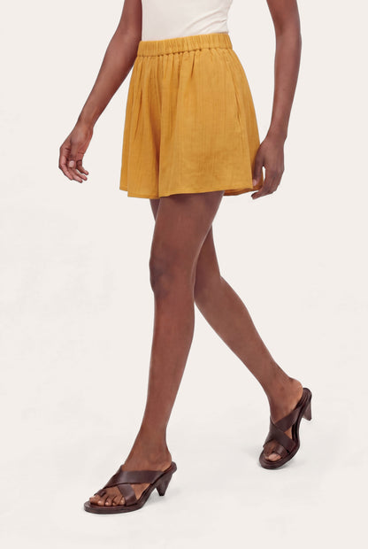 Women's Gathered Linen Shorts – Zafferano, view 1