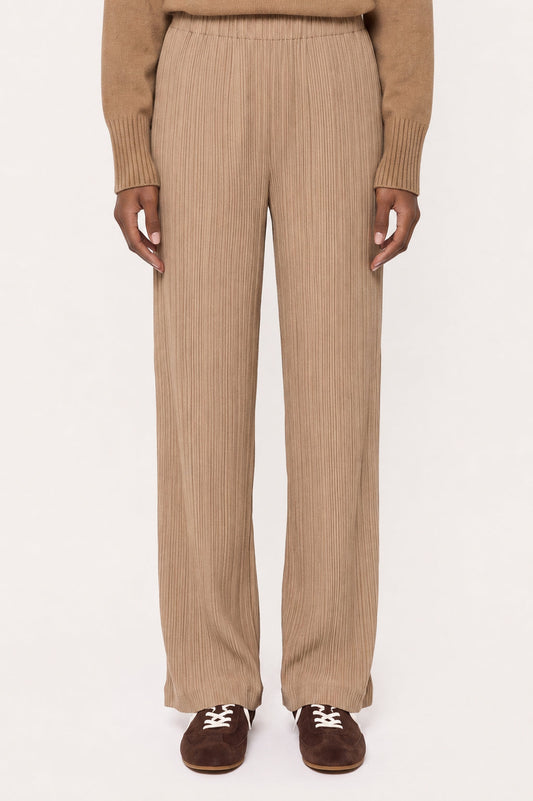 Women's Plissé Wool-Viscose Fluid Pants – Nut, view 1