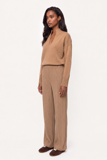 Women's Plissé Wool-Viscose Fluid Pants – Nut, view 3