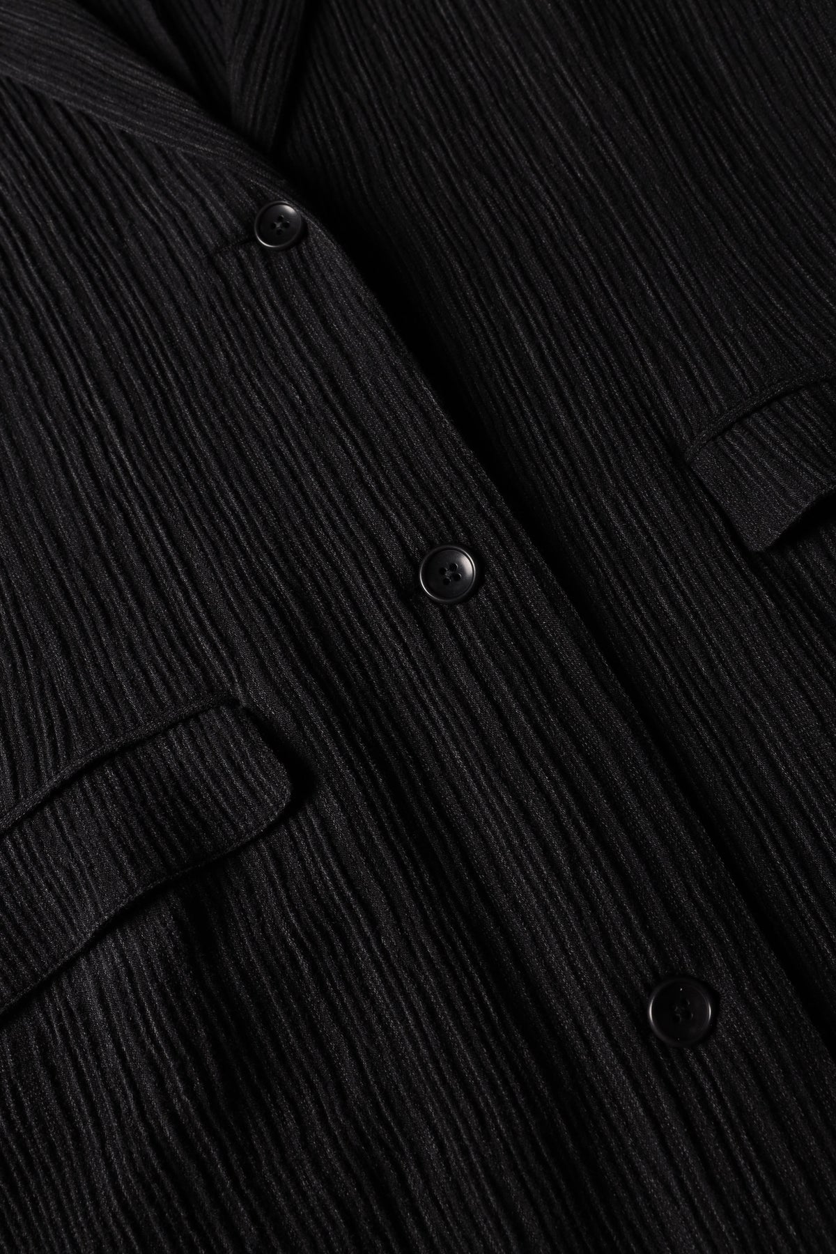 Women's Relaxed-Fit Plissé Wool-Viscose Coat – Black, view 5