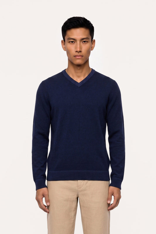 Men's Ultrafine Wool Garment-Dyed V-Neck Sweater – Navy Blue, view 1