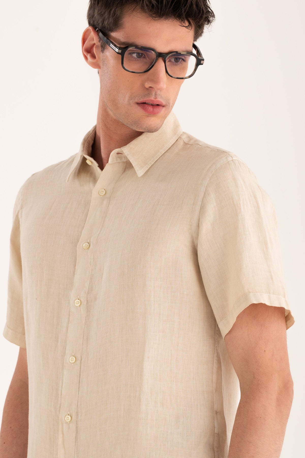Men's Contemporary Fit Linen Shirt – Safari Soft Fade, view 3