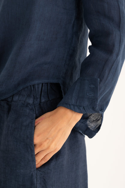 Women's Front-Tie Linen Shirt – Navy Fade, view 3