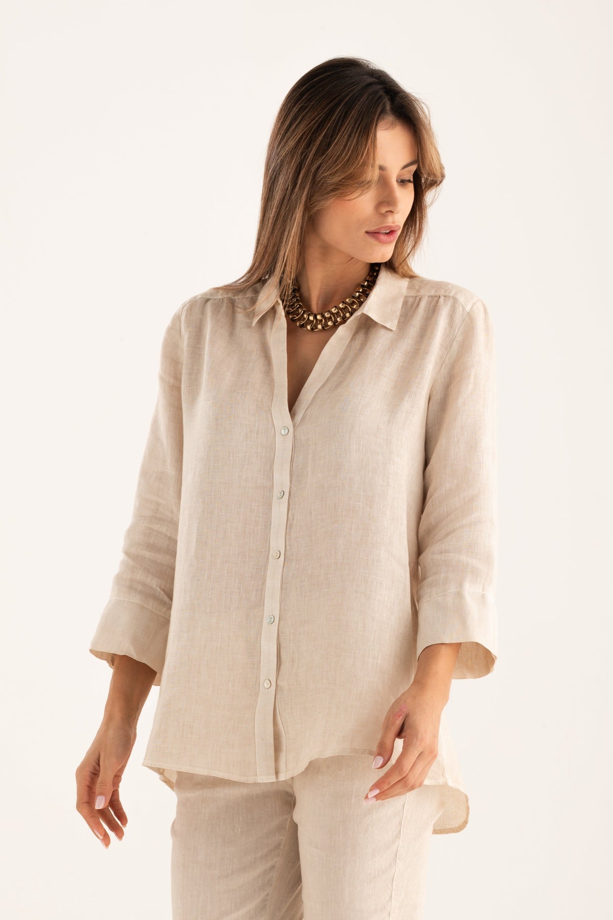 Women's Linen Relaxed-Fit V-Neck Shirt – Safari Soft Fade, view 1