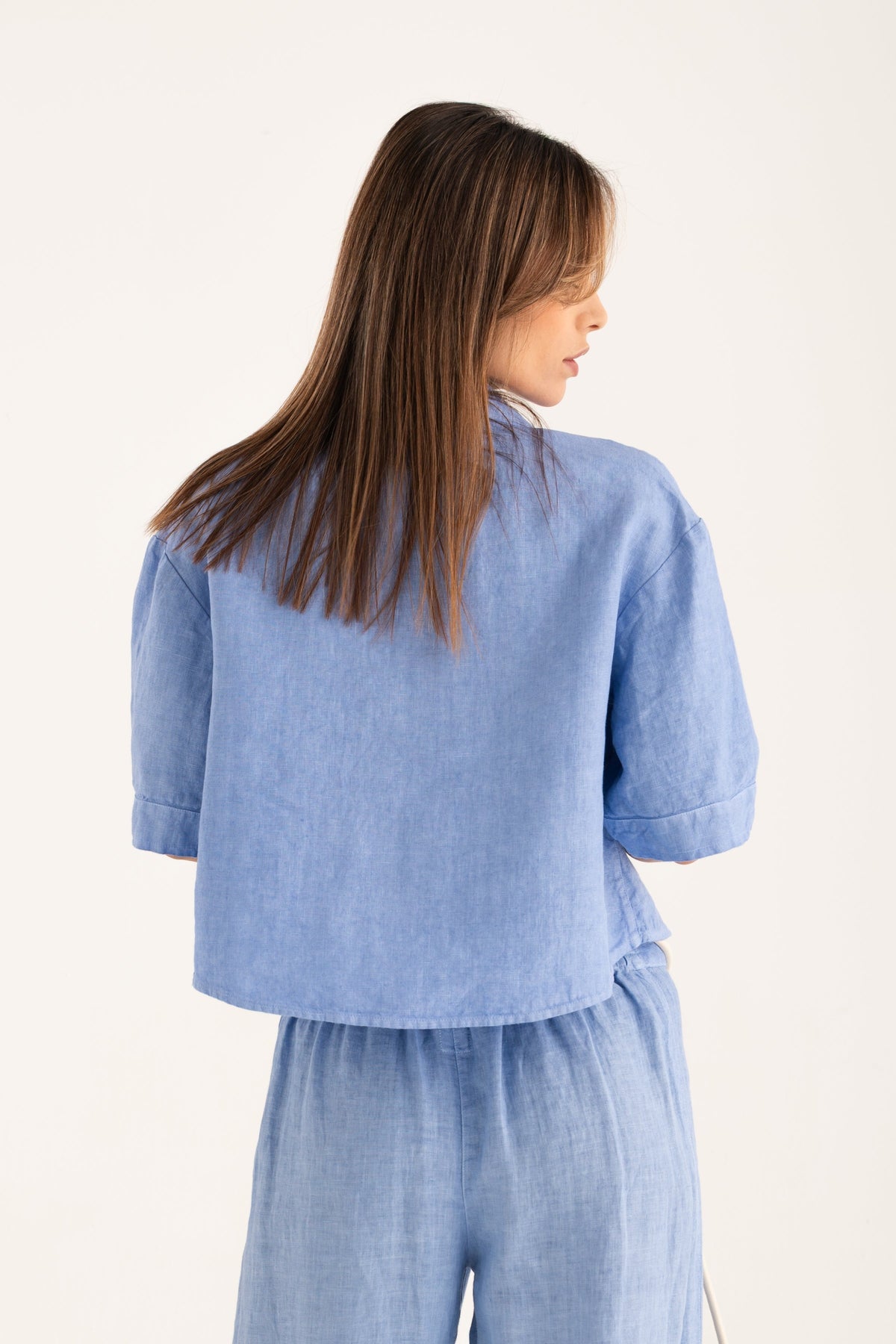 Women's Linen Cropped Shirt with Wide Sleeves – Pacific Soft, view 2