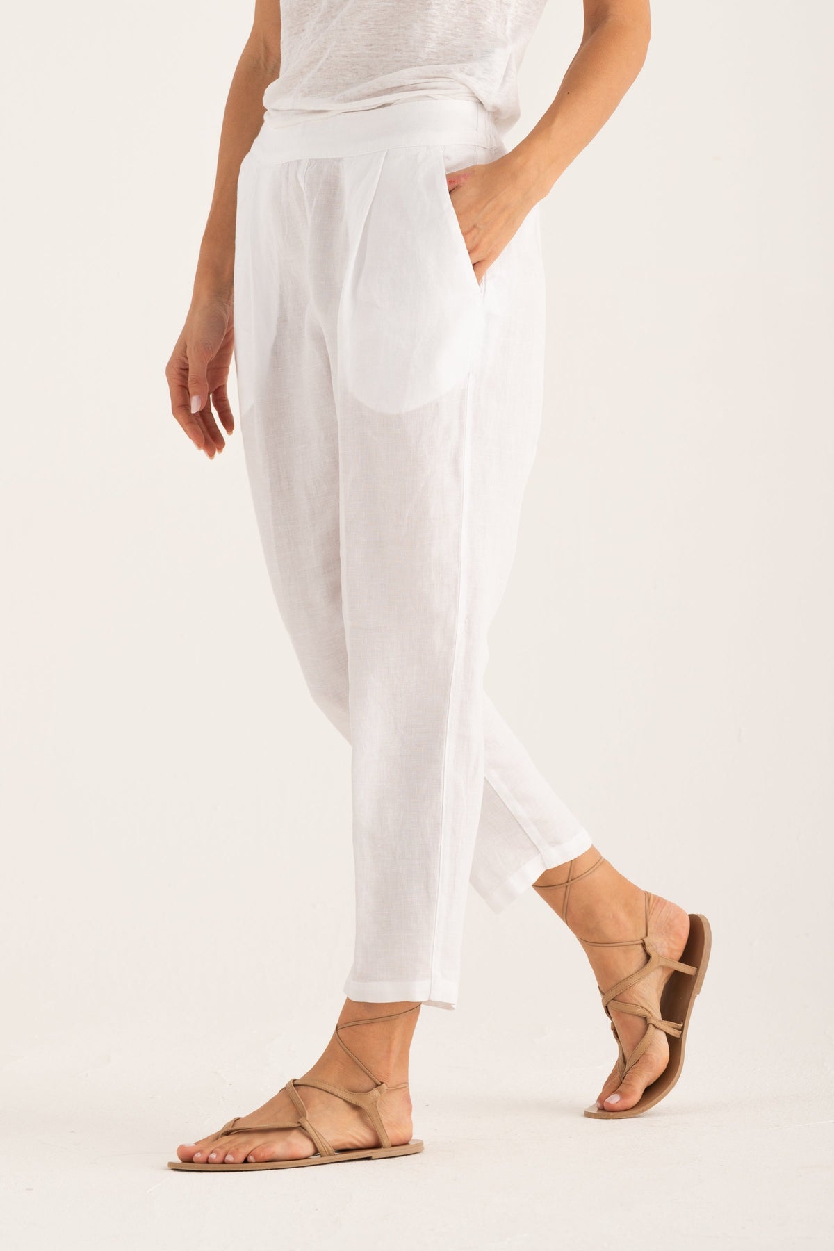 Women's Linen Pleated Pants – White, view 1