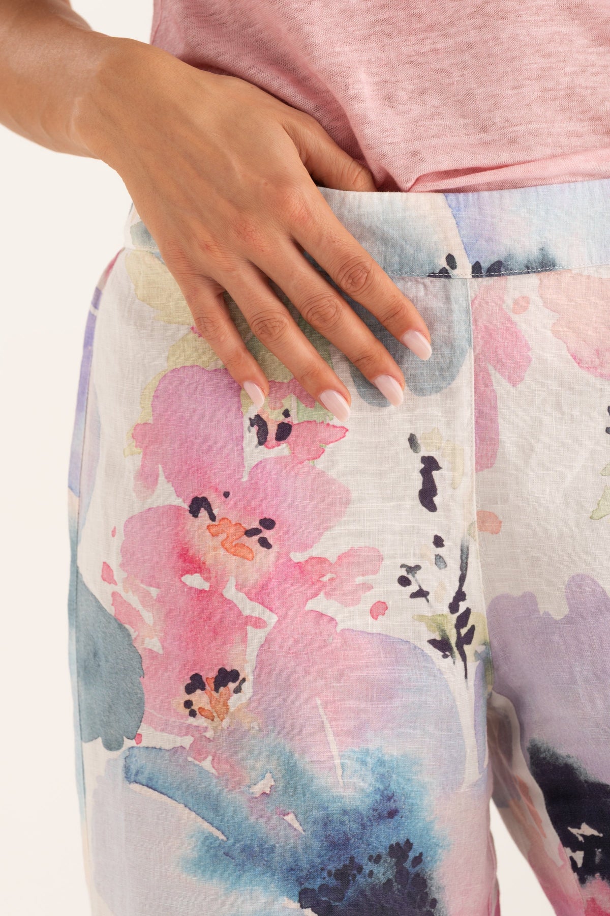 Women's Aquarelle Bloom Wide-Leg Linen Pants – Print, view 3