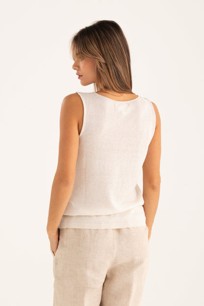 Women's Sleeveless Knit Top with Ribbed Hem – Bianco Lan, view 2