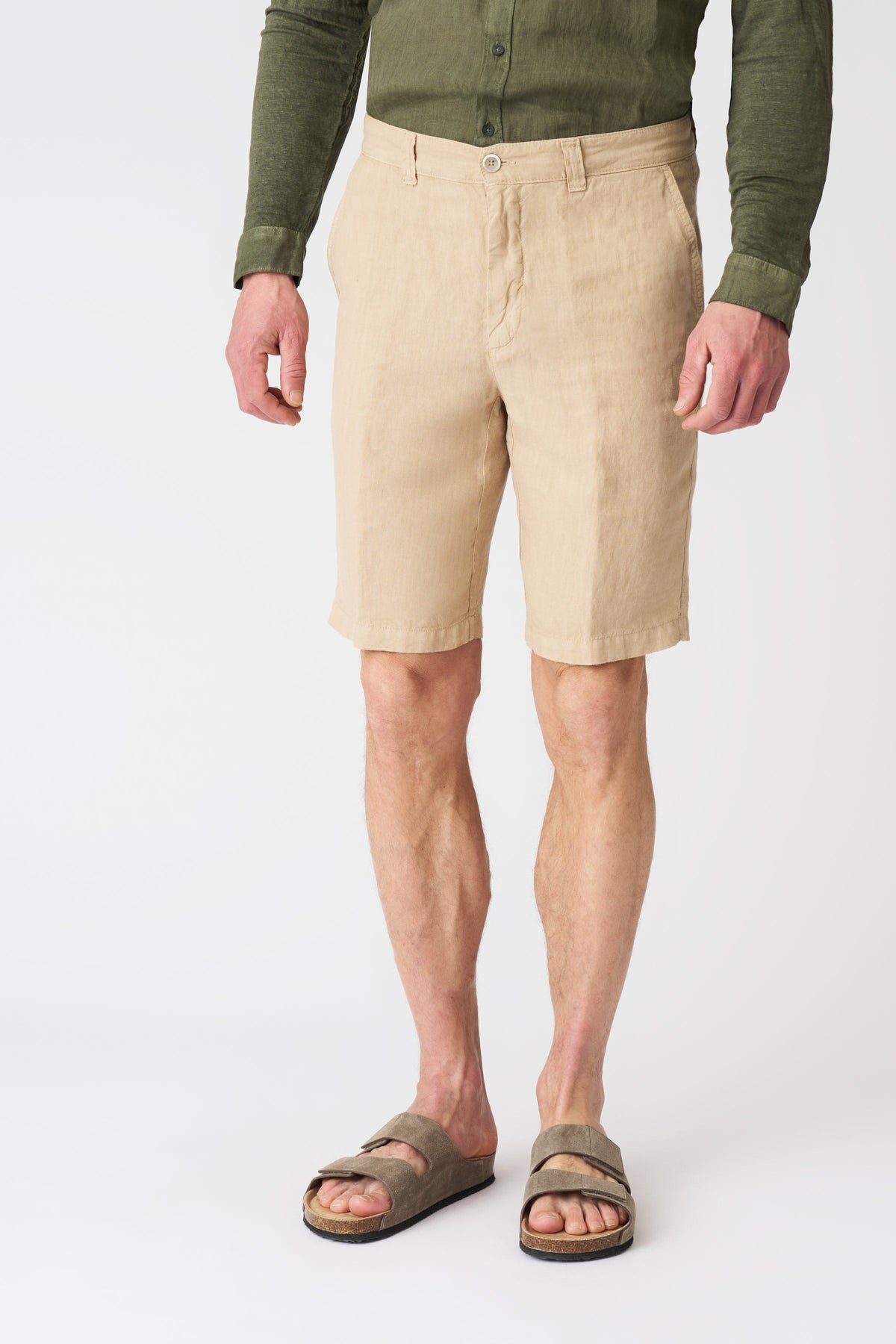 Men's Linen Chino Shorts with Pleats – Almond, view 3