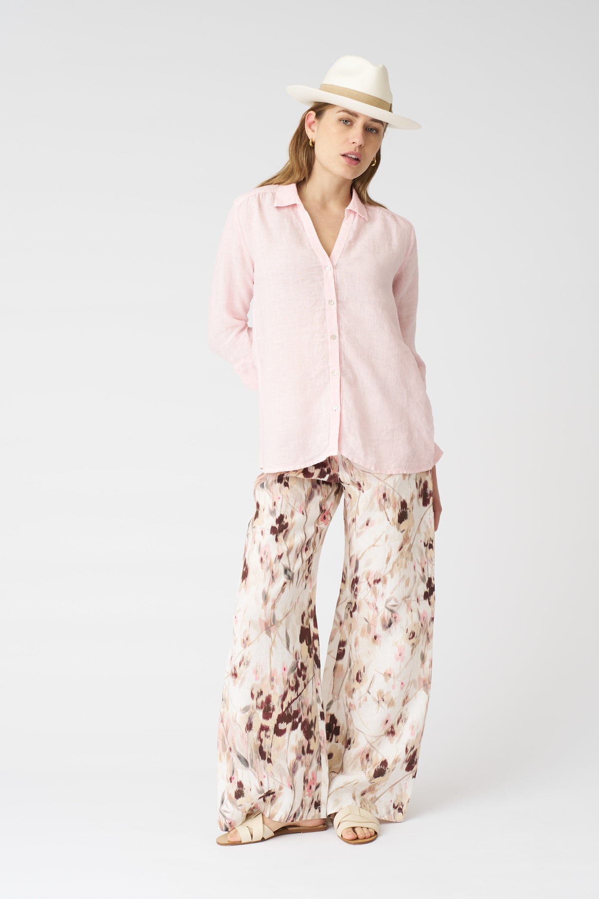 Women's Linen Regular-Fit Shirt with Offset Sleeves – Cipria, view 3