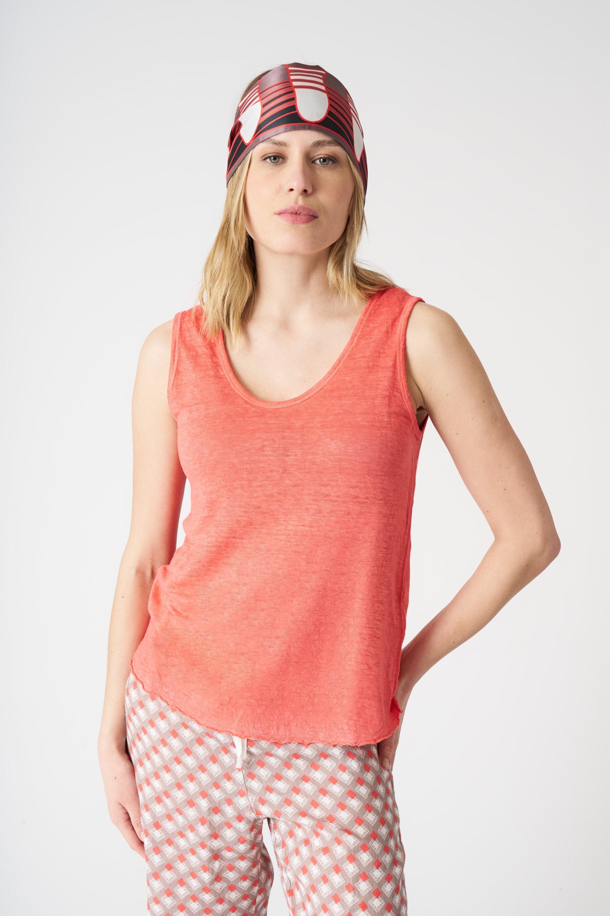 Women's Linen Relaxed-Fit Tank Top – Coral Soft Fade, view 1