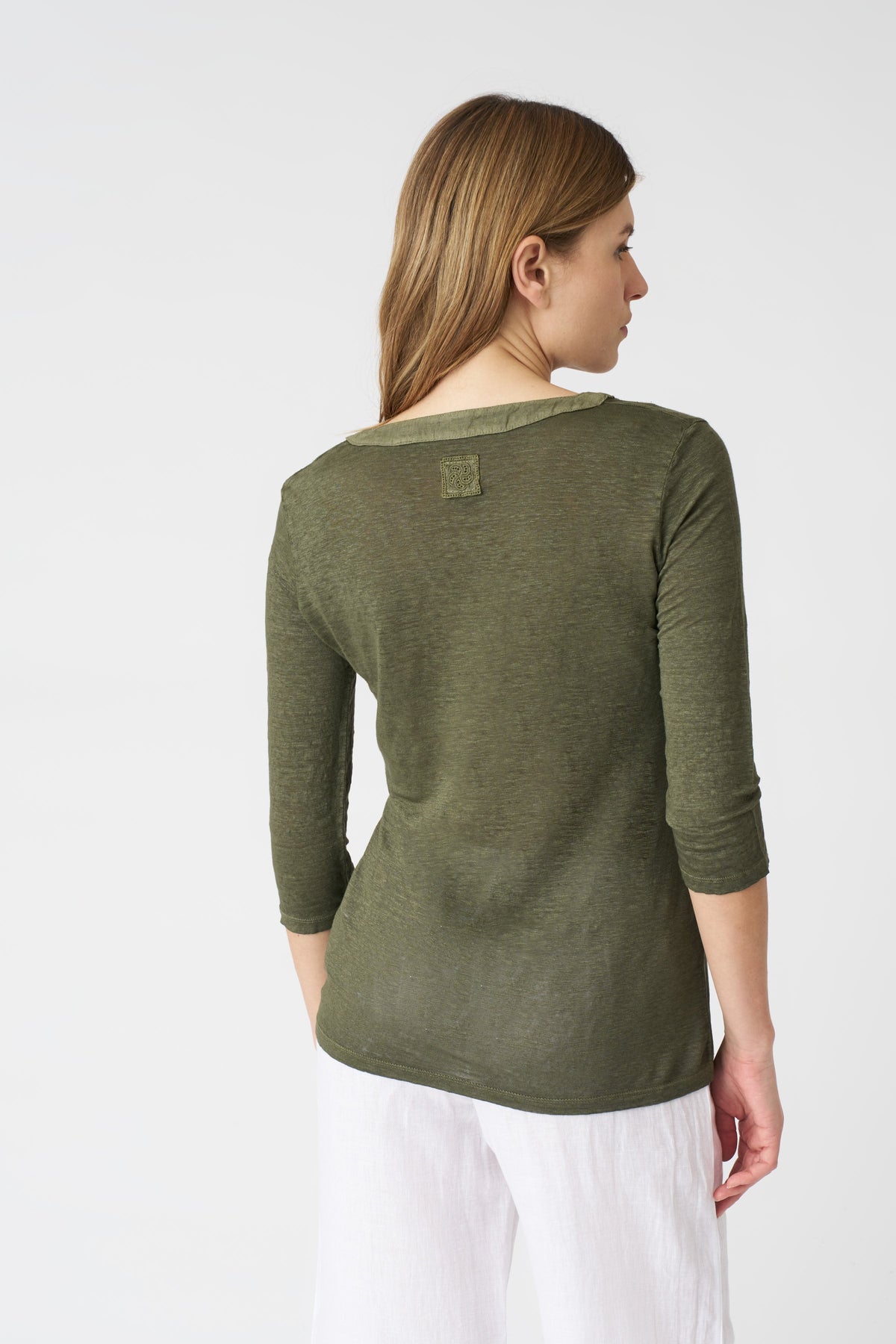 Women's Kara Linen T-Shirt – Caffe Soft Fade, view 4