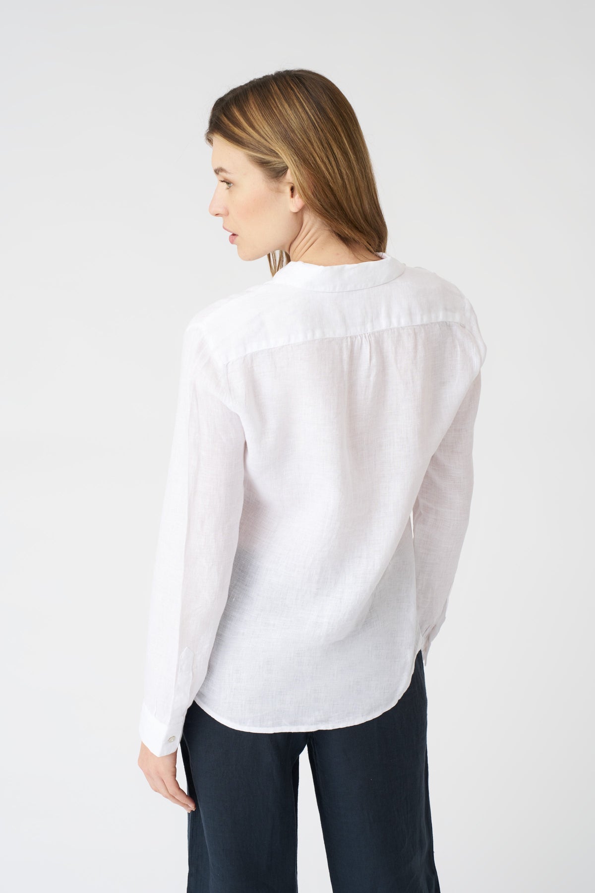 Women's Linen Regular-Fit Shirt – White, view 4