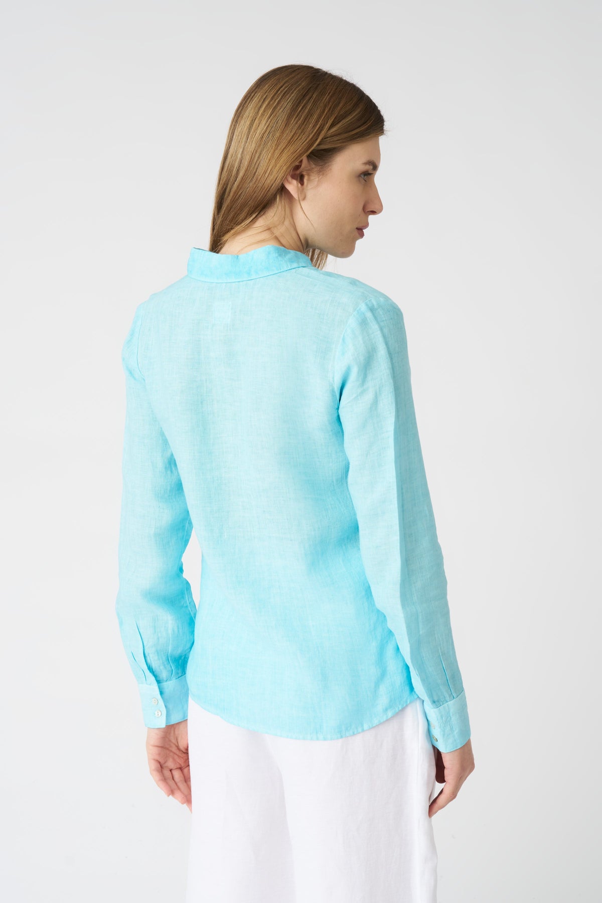 Women's Linen Tie-Front Shirt – Aruba Blue Soft Fade, view 4