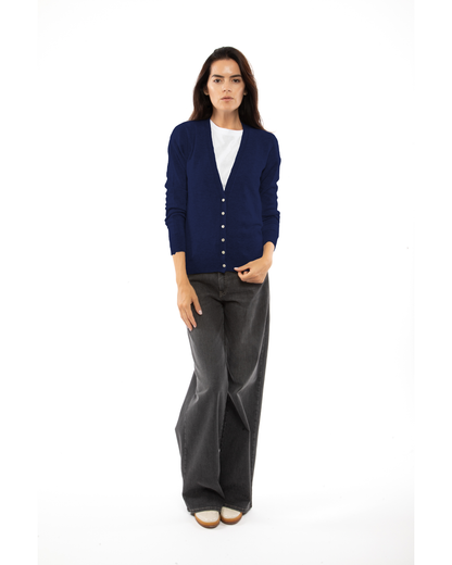 Women's cashmere V-neck cardigan in Blue, full-length view on a model