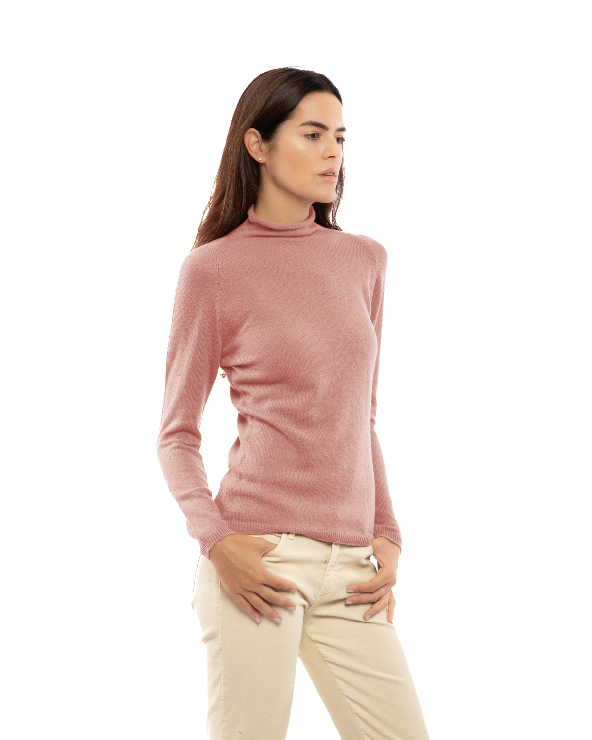 Women's ultralight cashmere raglan turtleneck in Old Rose, three-quarter view on a model