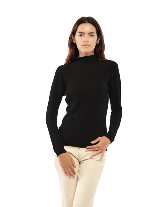 Women's ultralight cashmere raglan turtleneck in Black, front view on a model