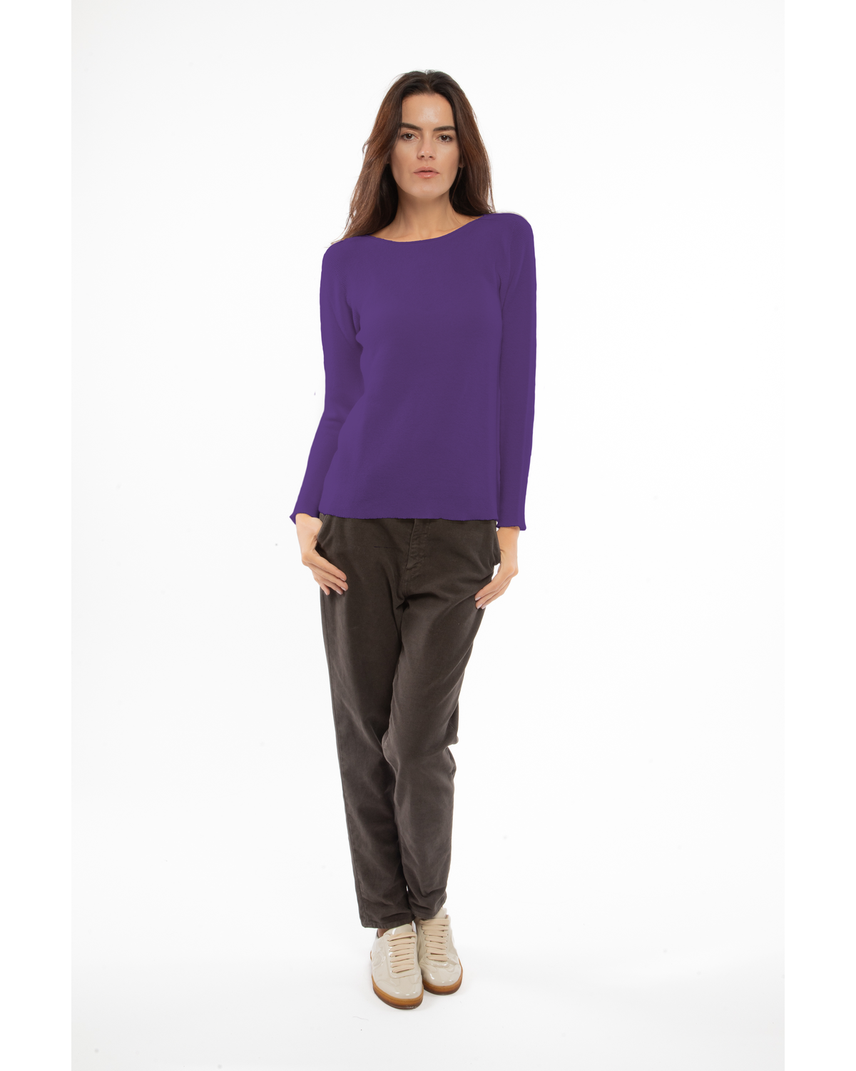 Iris Purple cashmere links stitch boat neck sweater, full-length outfit on a model, front view