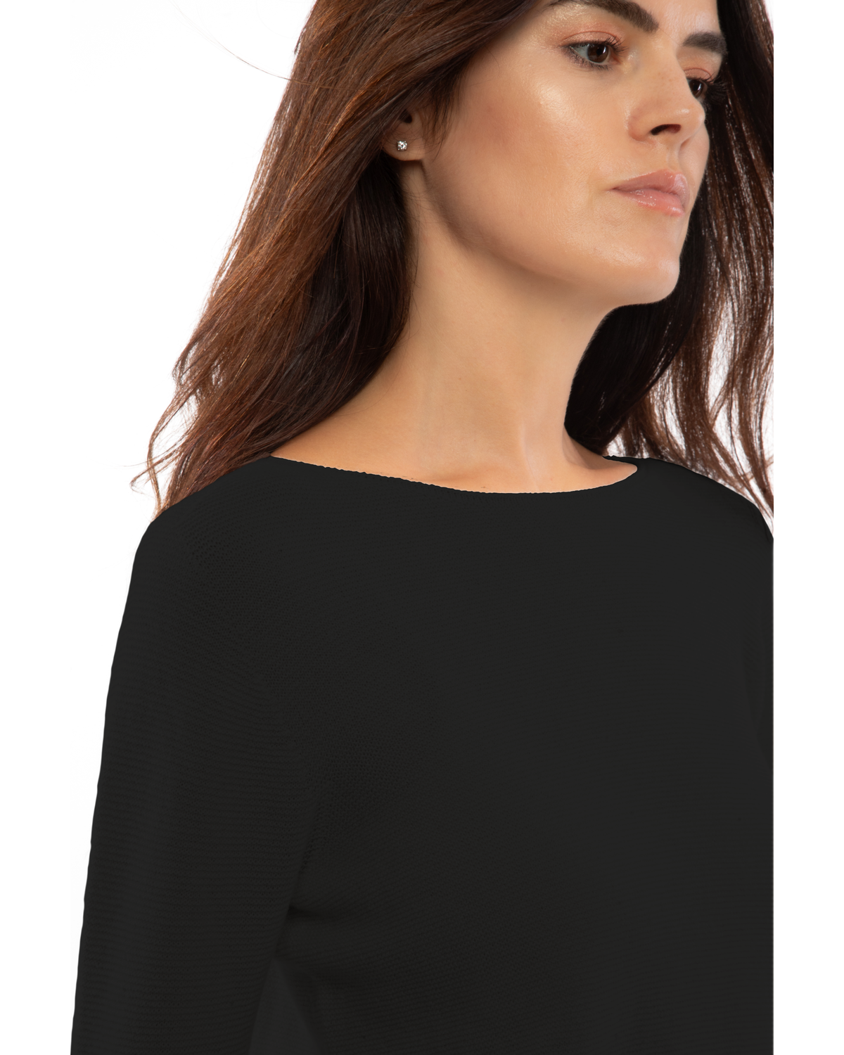 Black cashmere links stitch boat neck sweater, close-up of the boat neckline and links stitch texture
