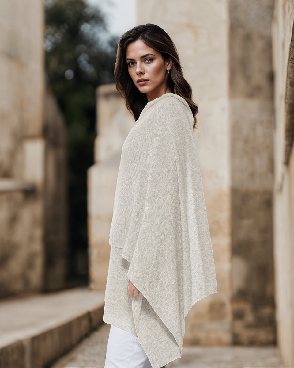 Monticelli Pure Cashmere Wrap Made In Italy - light grey, model standing