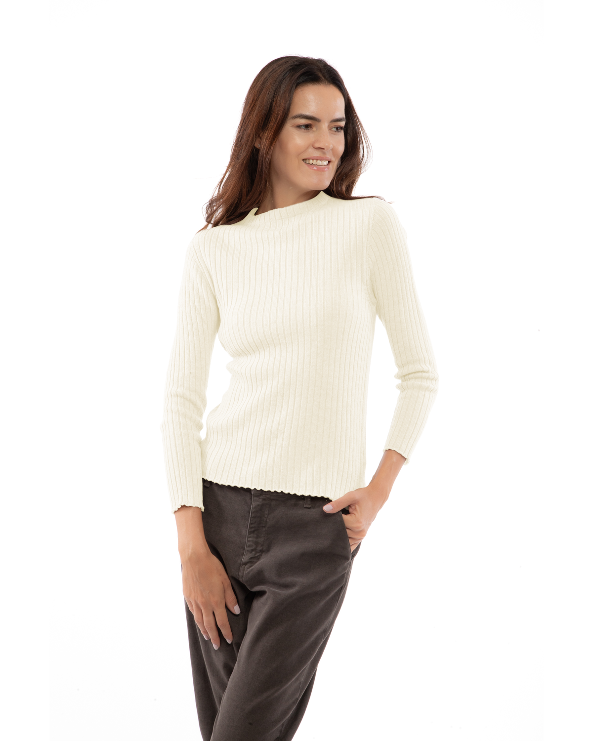Milk white cashmere vertical-rib crewneck sweater on a model