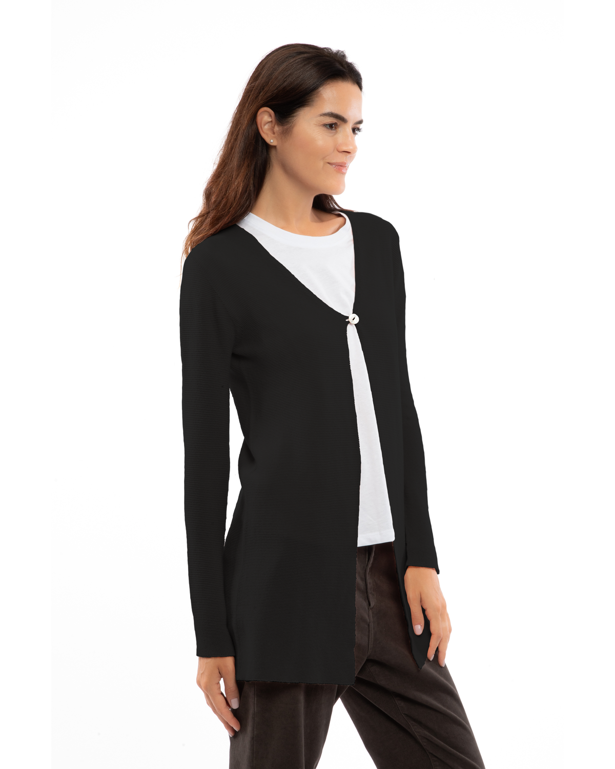 Women's cashmere links stitch duster cardigan in Black, three-quarter front view on model