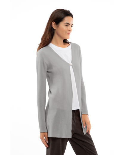 Women's cashmere links stitch duster cardigan in Medium Gray, three-quarter front view on model