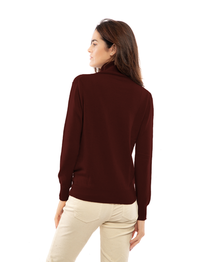 Women's cashmere turtleneck sweater in Bordeaux, back view on model