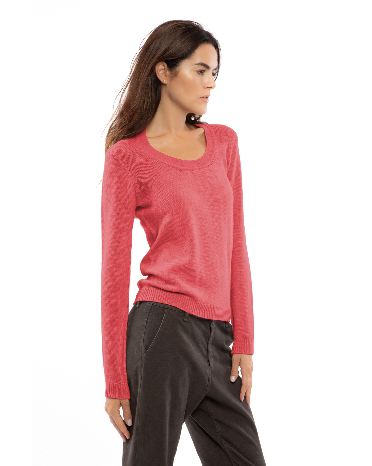 Coral red ultra-light cashmere scoop neck sweater, three-quarter view on a model.