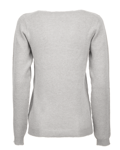 Back view of the light gray cashmere scoop-neck sweater