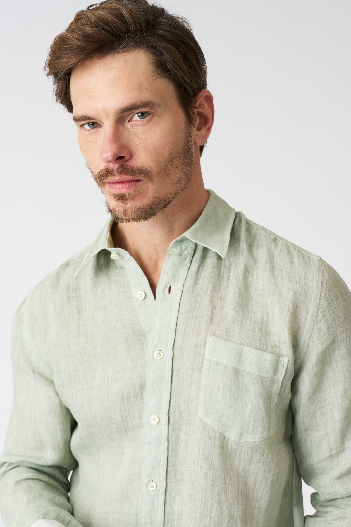 Men's Italian Collar Regular Fit Linen Shirt with Pocket – Pistache Soft Fade, view 2