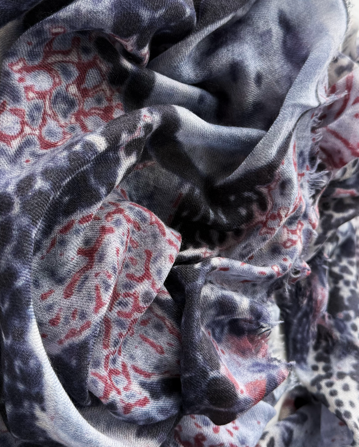 Oversized Ultrafine Pure Cashmere Circus Blue Scarf Wrap
