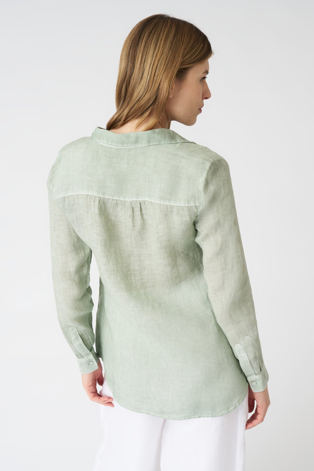 Women's Lily Linen Shirt – Pistache Soft Fade, view 4