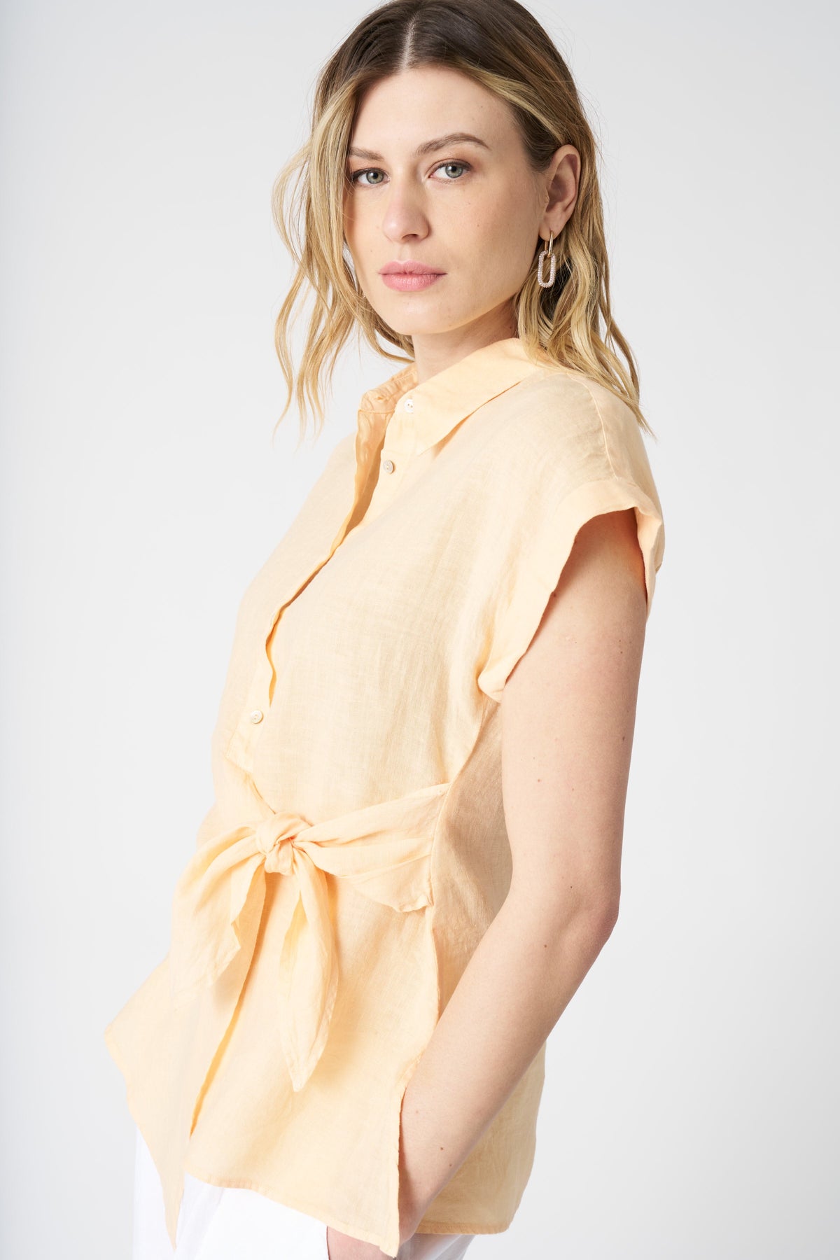 Women's Linen Shirt with Draped Knot – Fluo, view 2